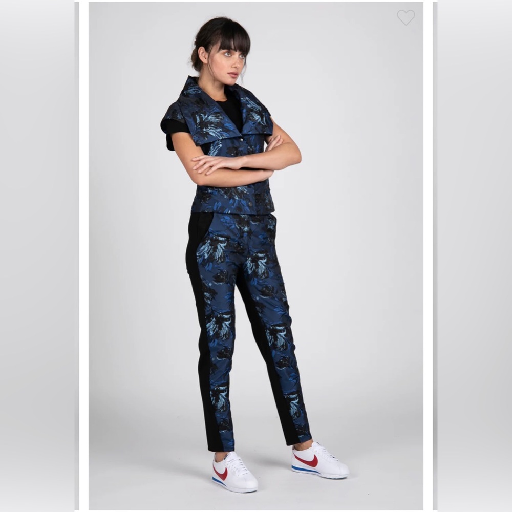 NWOT Ruti Floral Jacquard Kris Straight Pants Tapered Pockets Black Back